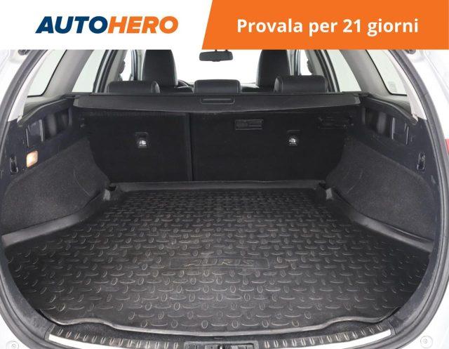 TOYOTA Auris Touring Sports 1.8 Hybrid Lounge