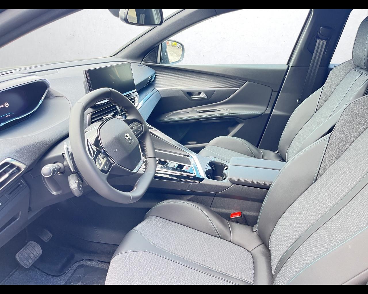 PEUGEOT 5008 BlueHDi 130 S&S EAT8 ALLURE PACK
