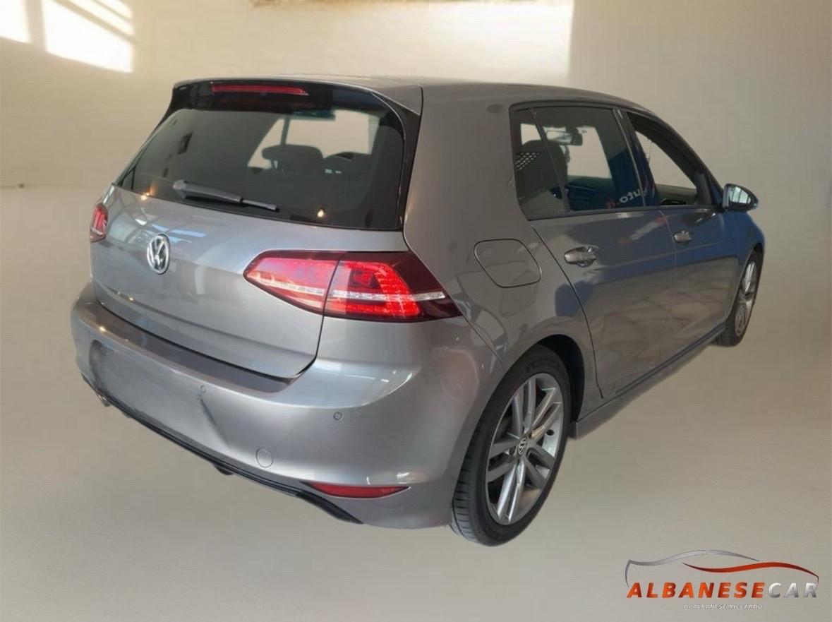 Volkswagen Golf 1.6 TDI 110 CV 5p. R LINE