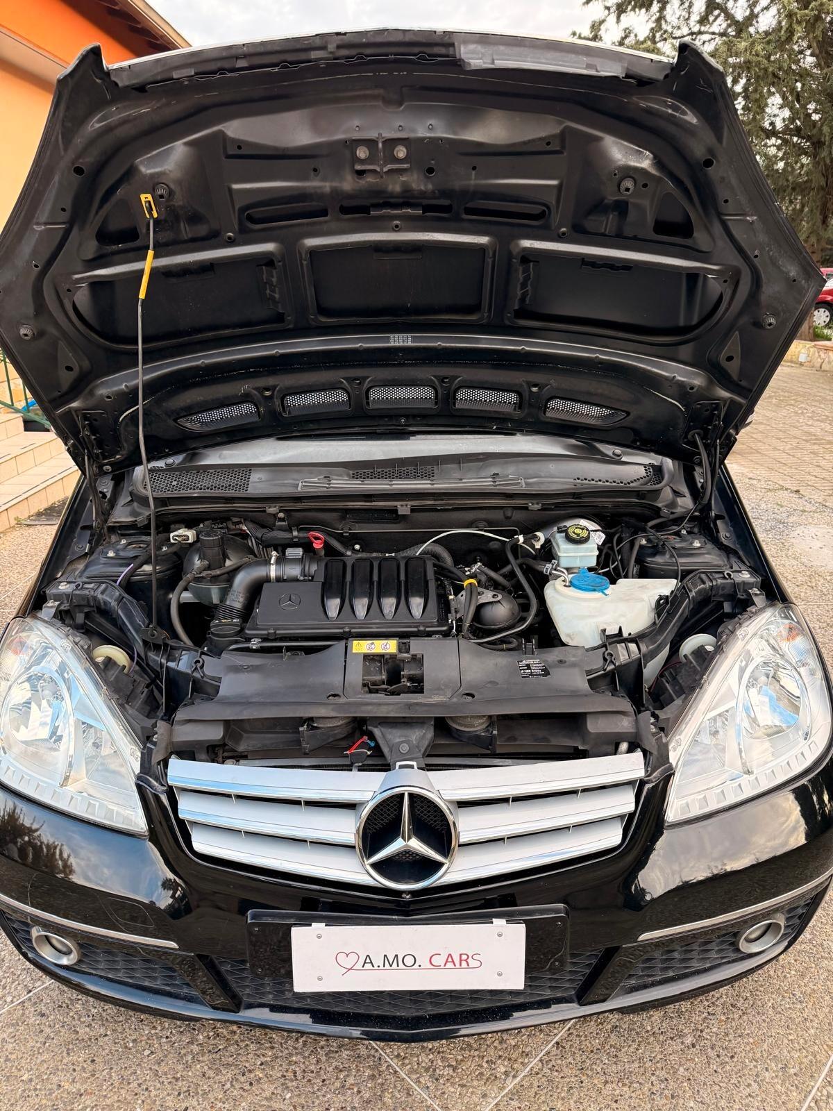 Mercedes-benz A 200 180 CDI Premium