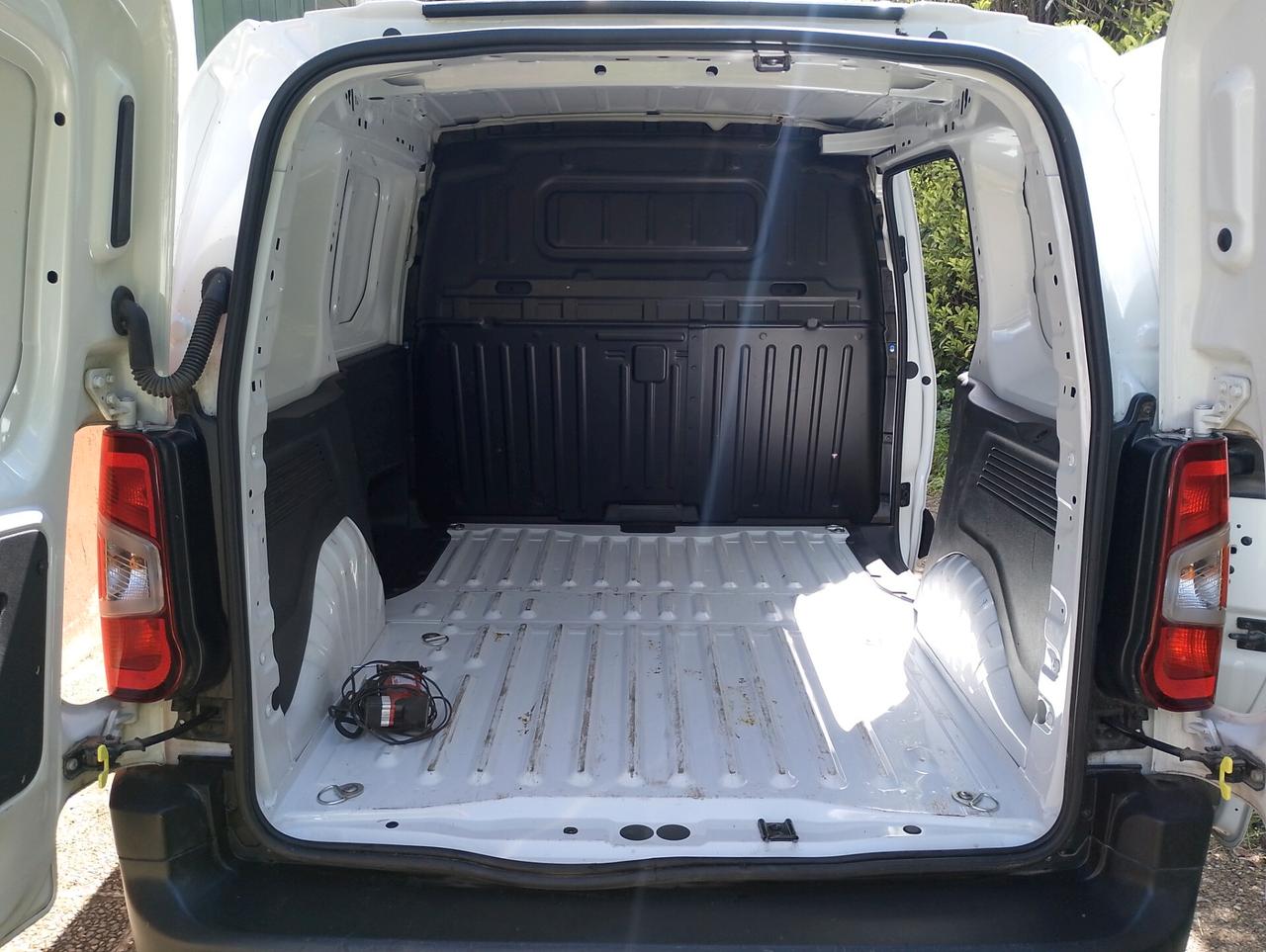 Opel Combo Cargo 1.5 Diesel 100CV S&S PC 650kg Edition