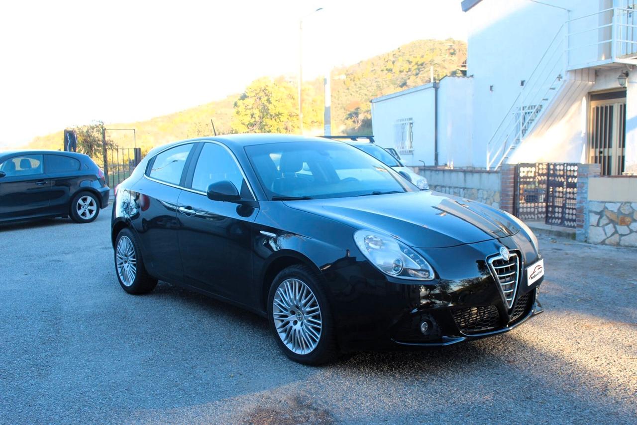 Alfa Romeo Giulietta 1.6 JTDm-2 105 CV Exclusive