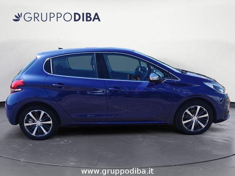 Peugeot 208 I 2015 Benzina 5p 1.2 puretech Allure 82cv