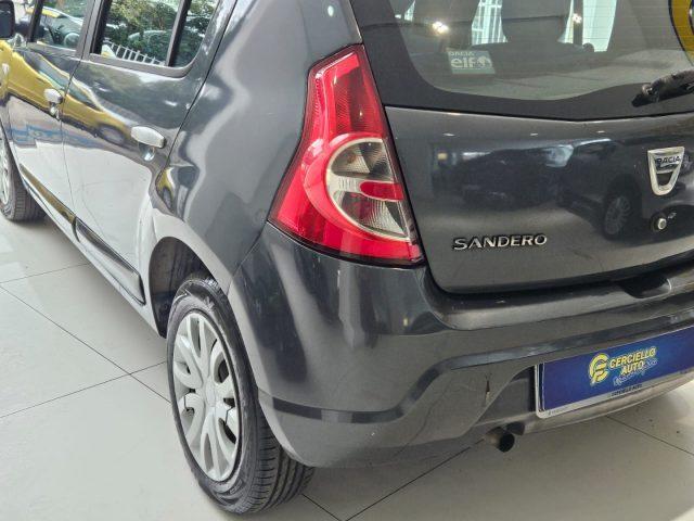 DACIA Sandero 1.2 16V GPL 75CV Embleme