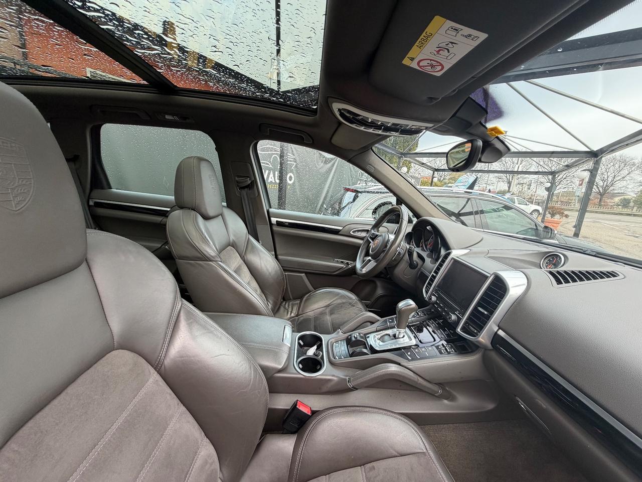 Porsche Cayenne 3.0 Diesel Platinum Edition