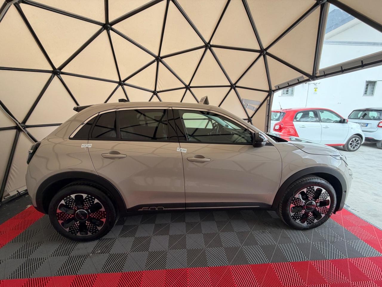 Fiat 600 Hybrid 110 CV DCT MHEV La Prima