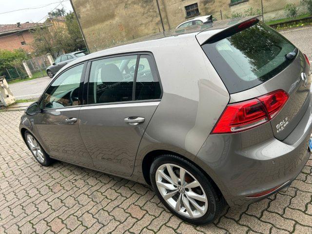 VOLKSWAGEN Golf Business 1.6 TDI DSG 5p. Highline NAVI PDC