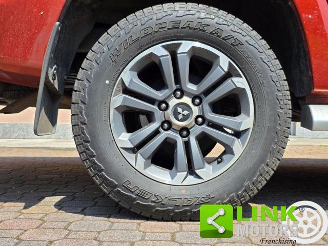 MITSUBISHI L200 2.3d 150 CV 4WD Automatic Intense