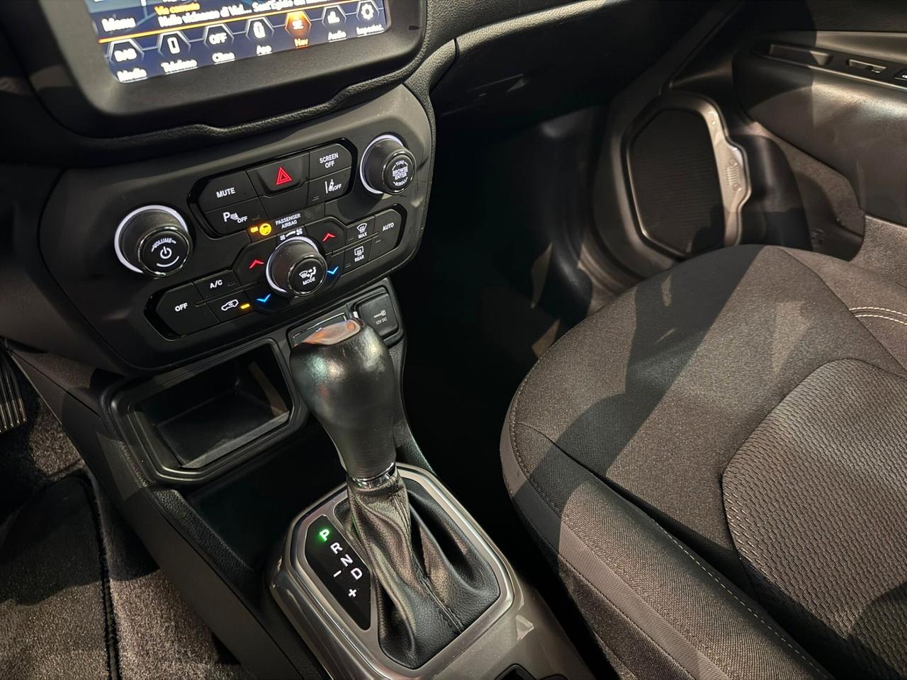 Jeep Renegade 1.3 T4 DDCT Limited