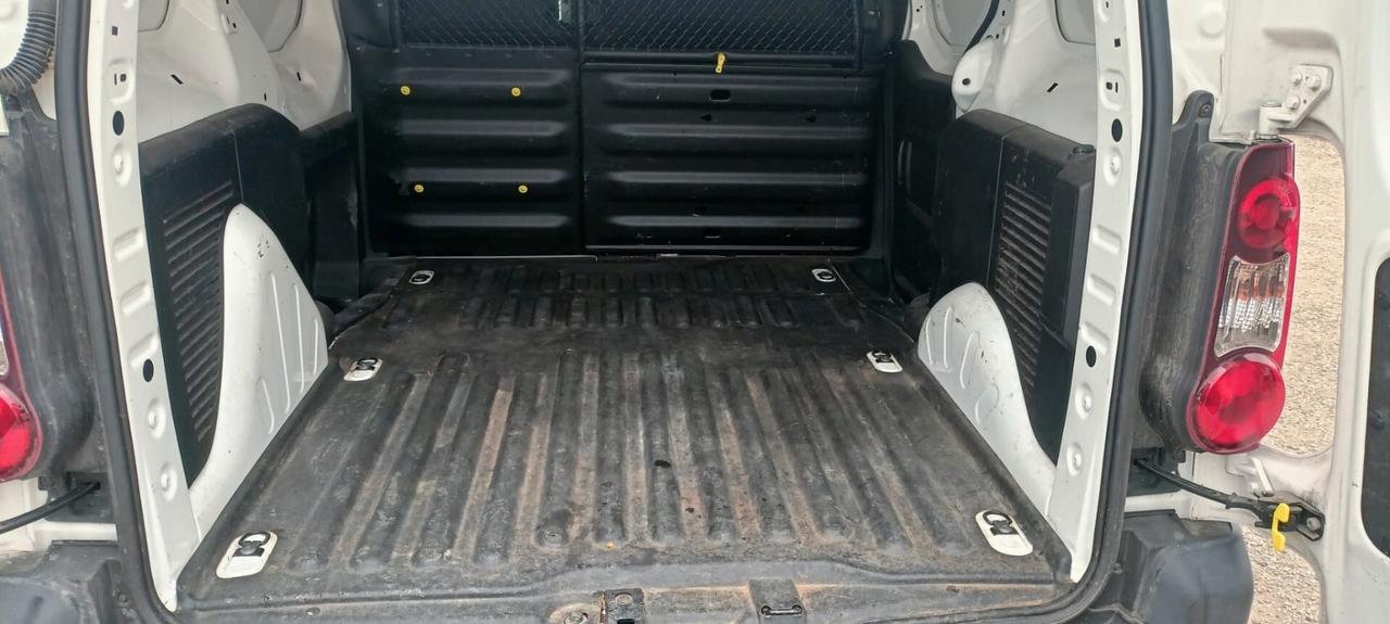 Peugeot partner 1.6 hdi