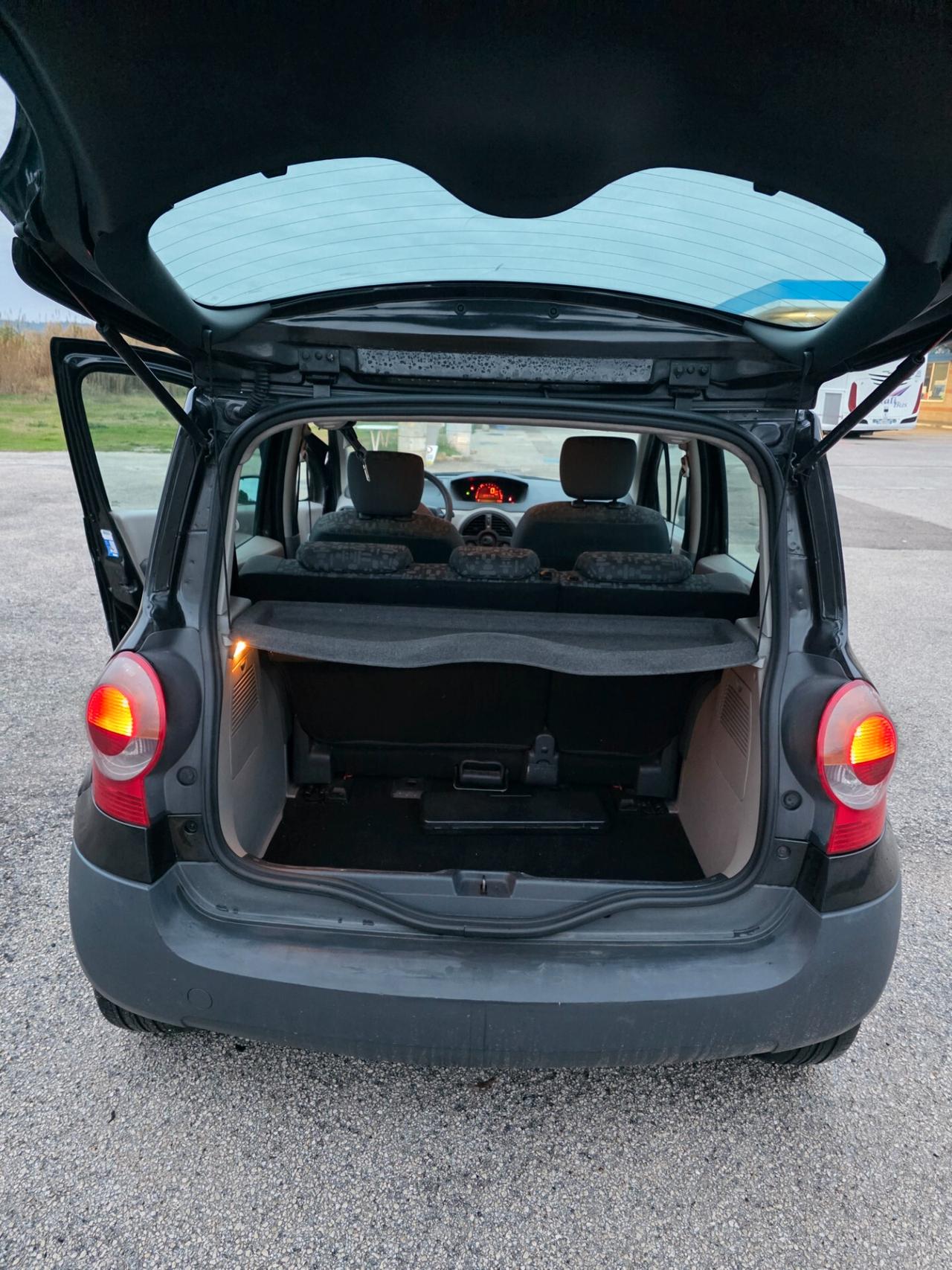 Renault Modus 1.5 dCi 70CV Luxe Privilège