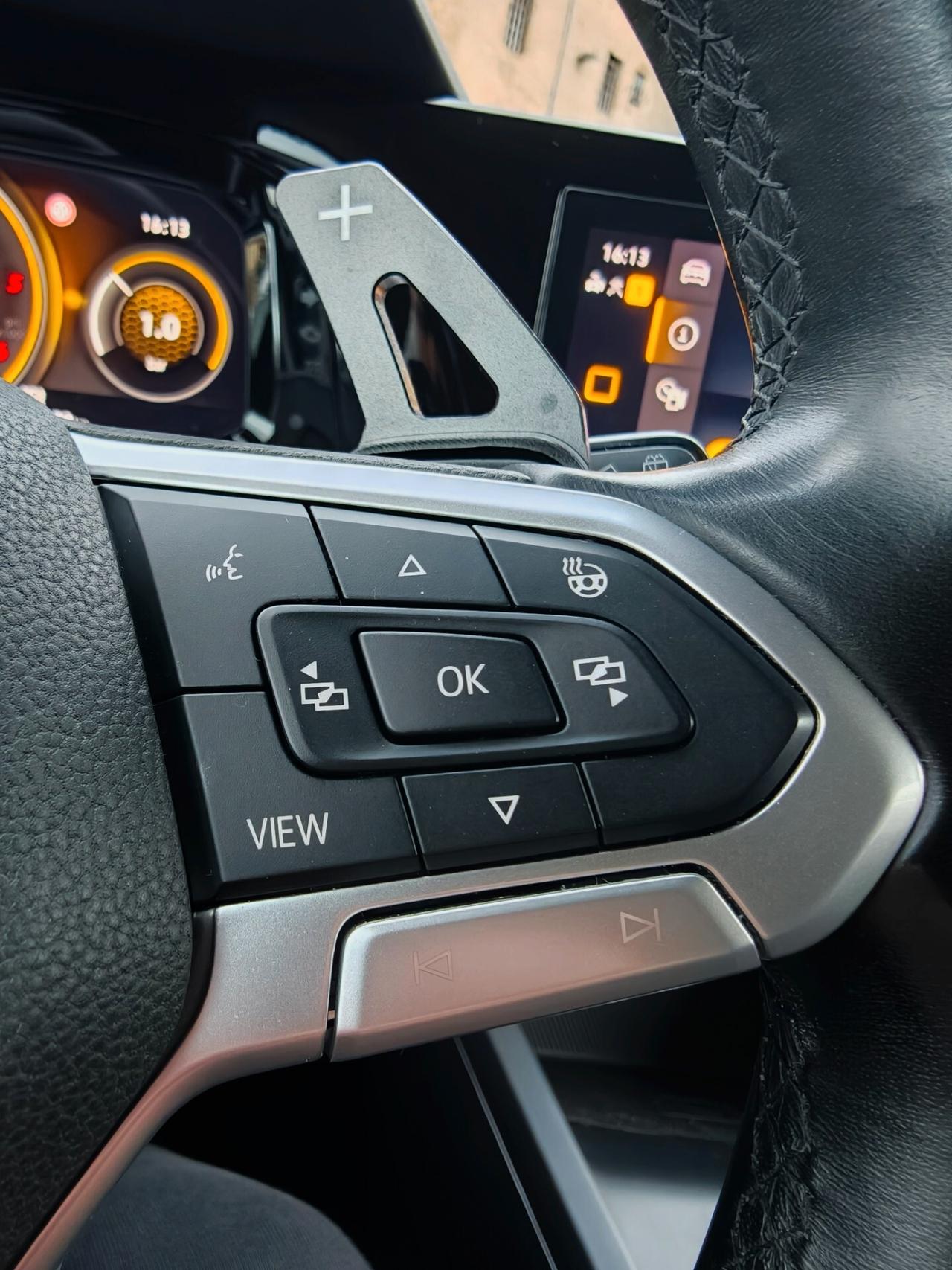 Volkswagen Golf 2.0 TDI 150 CV R-Line DSG