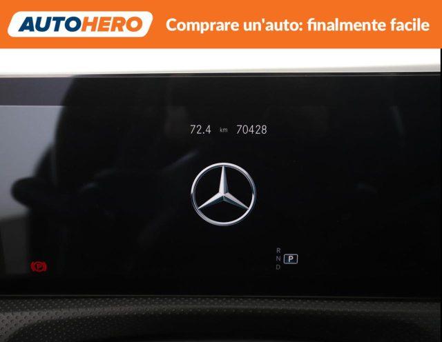 MERCEDES-BENZ CLA 200 Automatic Premium