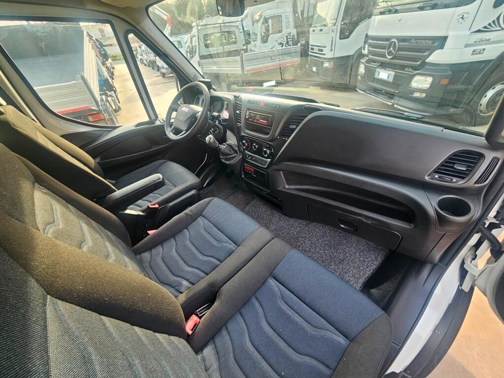 IVECO DAILY 72-150 FRIGO CON PEDANA-2018