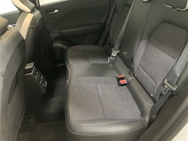 RENAULT Captur 1.6 E-TECH Plug-in Hybrid 160cv Intens Auto