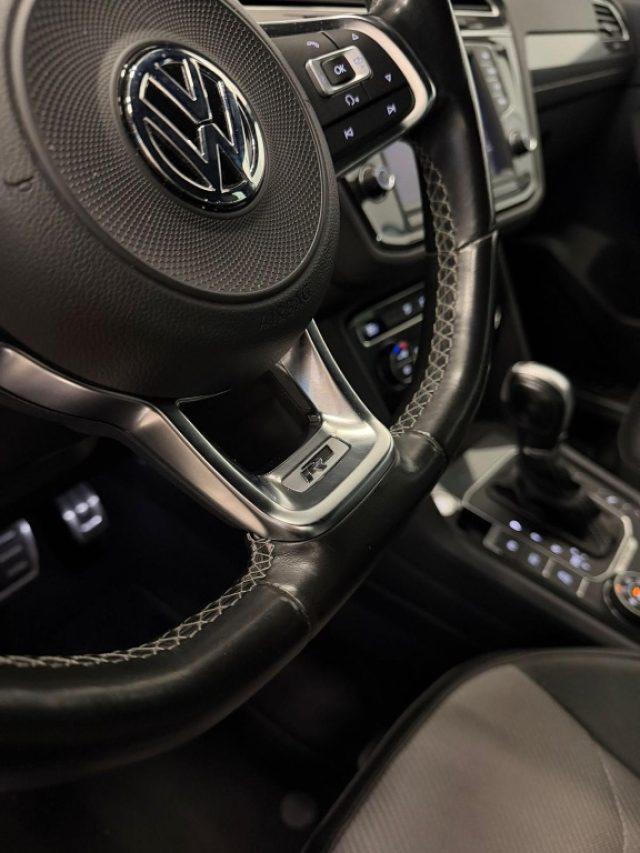 VOLKSWAGEN Tiguan 2.0 BiTDI SCR DSG 4MOTION Executive R-Line BMT