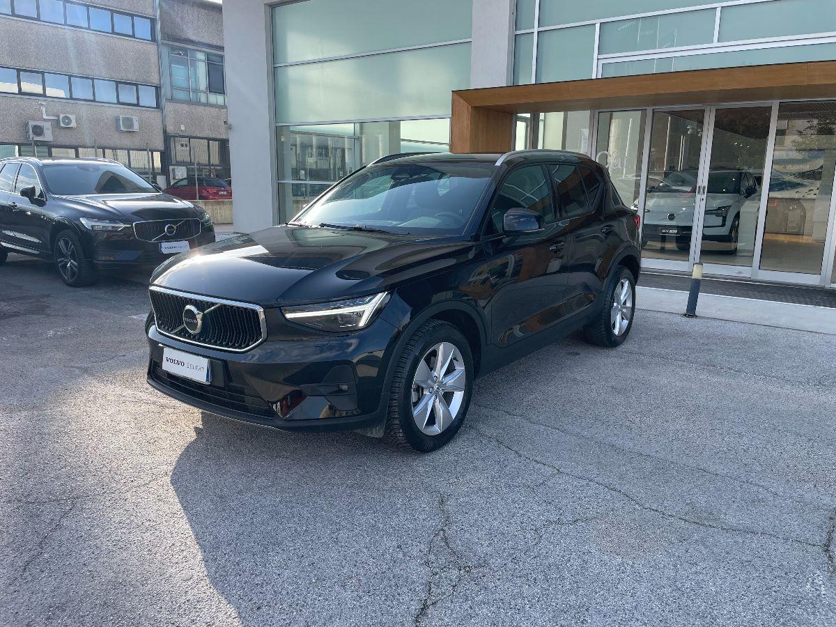 VOLVO - XC40 - B3 automatico Core