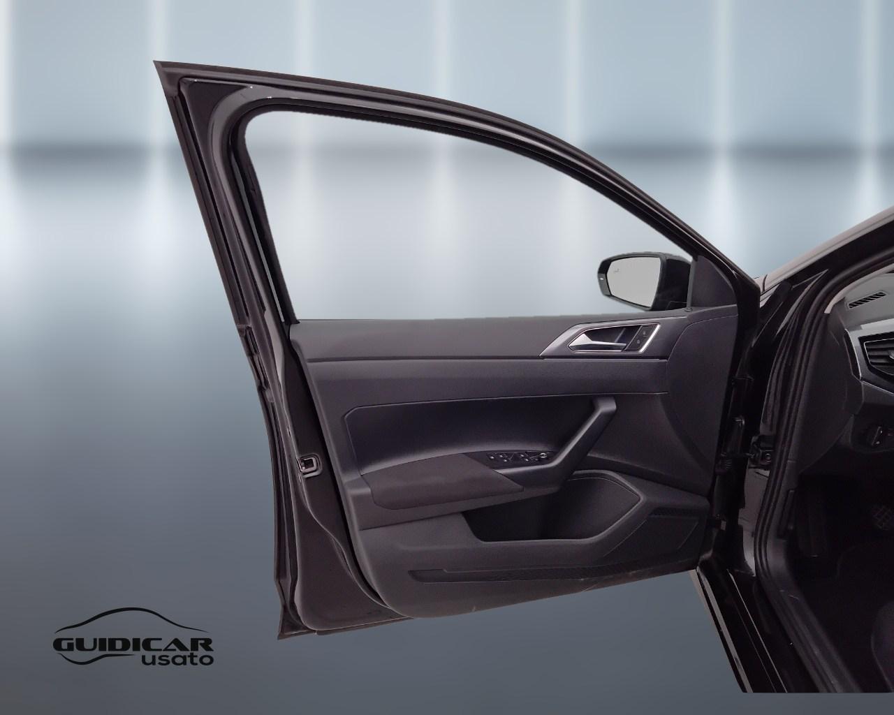 VOLKSWAGEN Polo VI 2022 - Polo 1.0 tsi Style 95cv