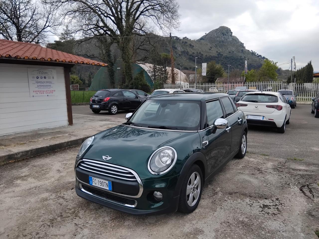 Mini cooper 5 porte 1.5 95cv