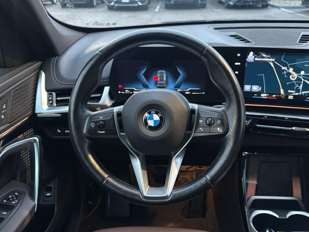 BMW X1 18 i X-Line Edition Essence sDrive DCT