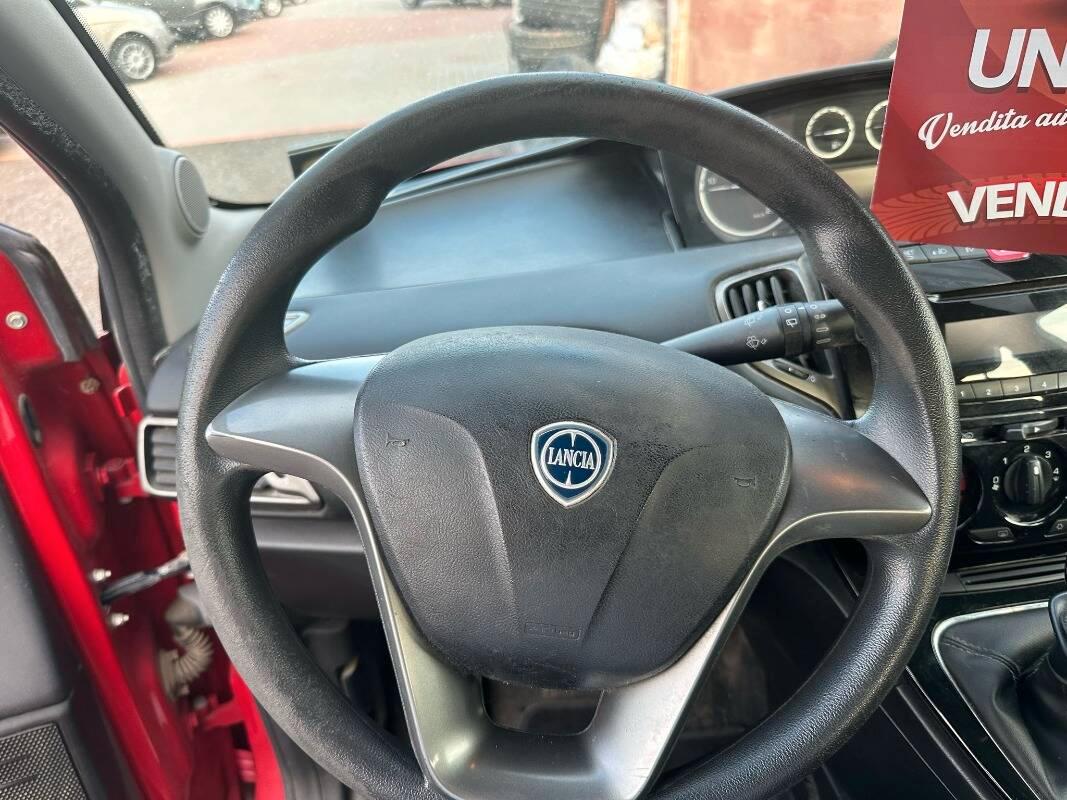 Lancia Ypsilon 1.2 8v Gold c CL 69cv E6