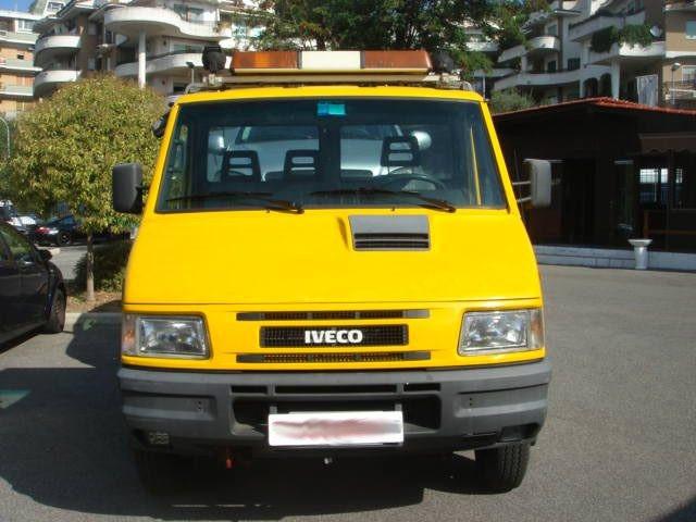 IVECO Daily TURBO 59.12 CARROATTREZZI PATENTE C