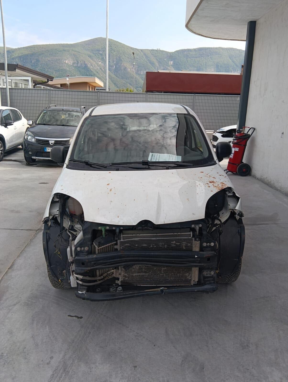 Fiat Panda 0.9 TwinAir Turbo Natural Power Pop Van POCO DANNO