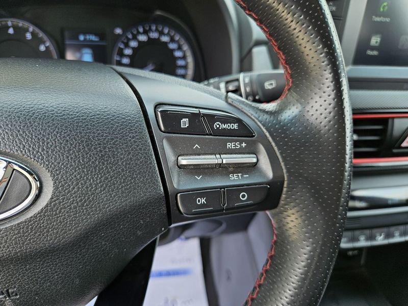 Hyundai Kona 1.0 T-GDI Xpossible