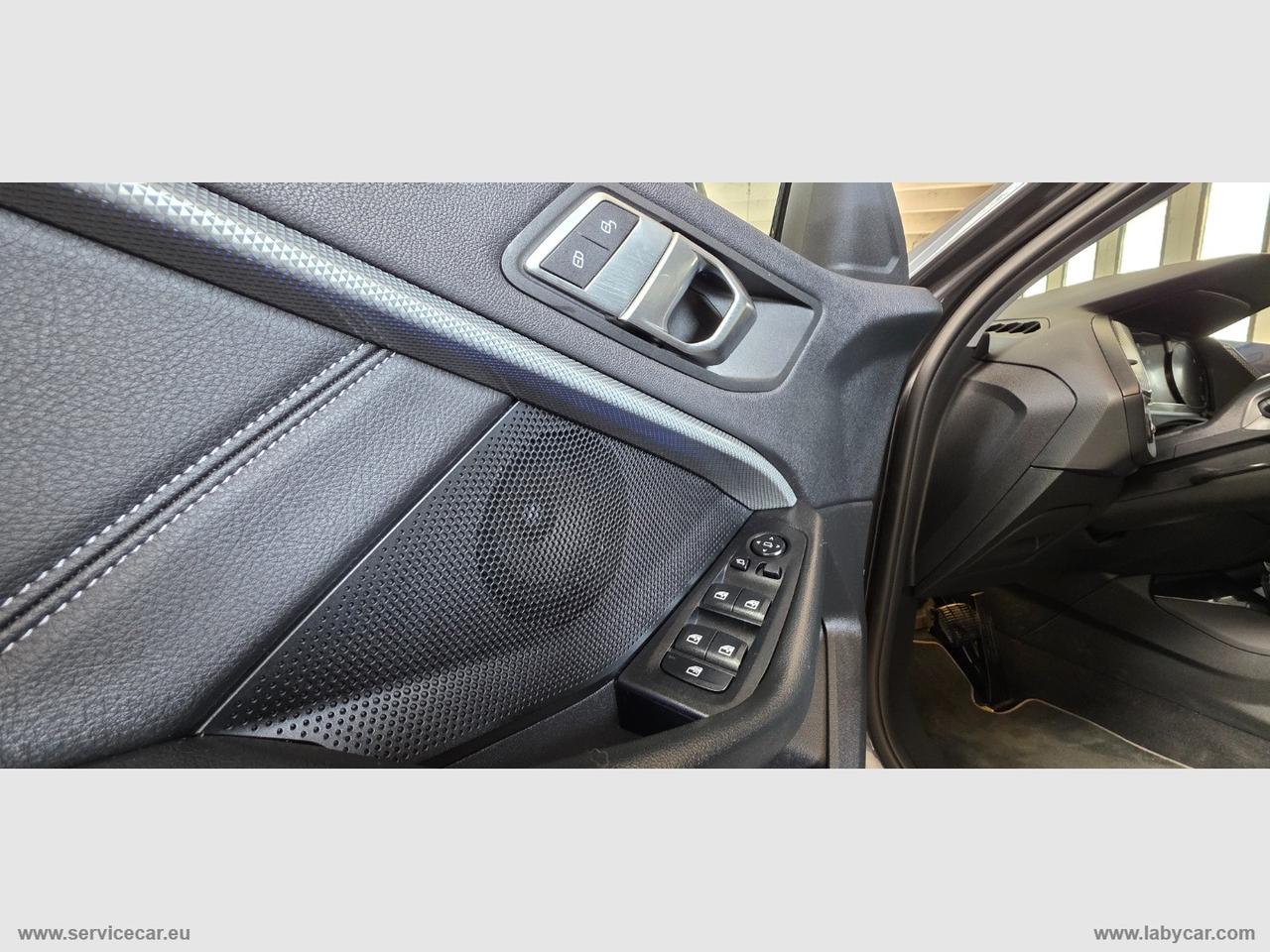 BMW 120d xDrive 5p. Msport