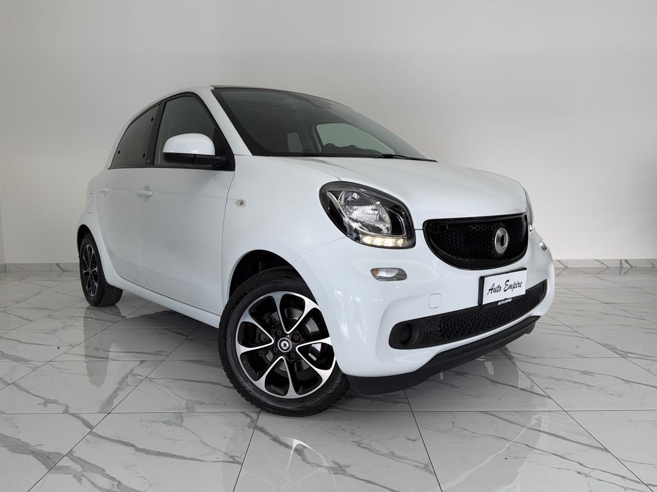 SMART FORFOUR PASSION AUTOMATICA/PANORAMA/NAVIGATORE