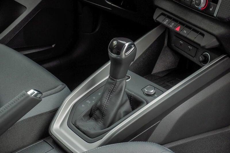 Audi A1 Sportback 30 TFSI S tronic S line edition LED CARPLAY PDC