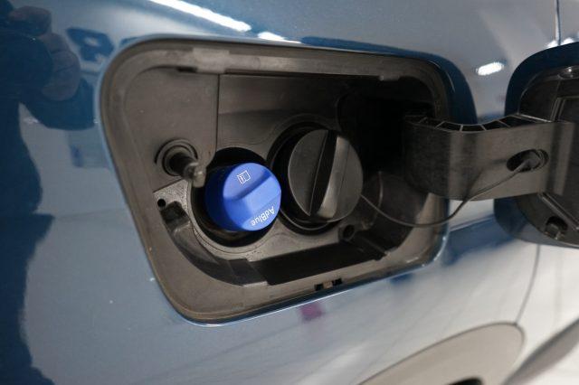 PEUGEOT 3008 BlueHDi 130 S&S EAT8 Active Business