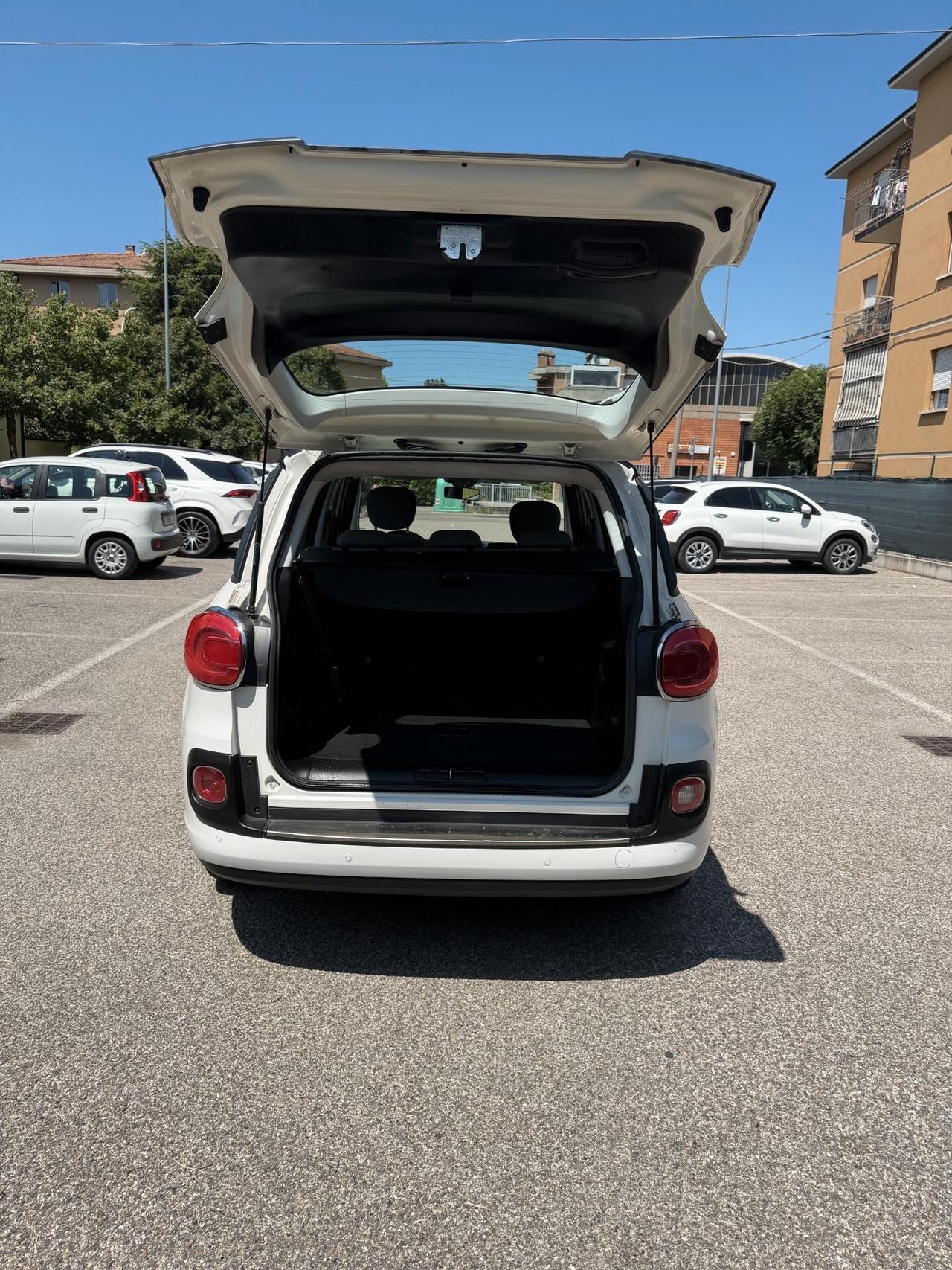 Fiat 500L 1.3 MJT - NEOPATENTATI - 12 MESI DI GARANZIA -