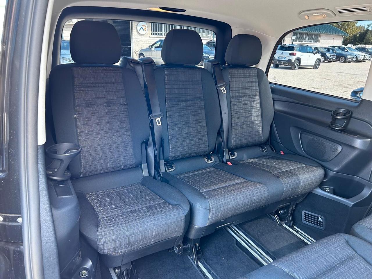 Mercedes-benz Vito TOURER 163CV 8 POSTI