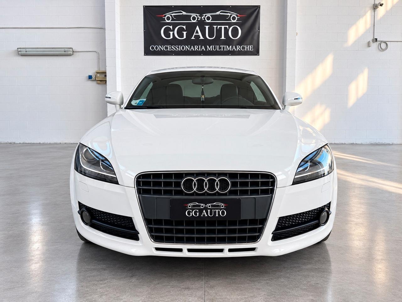 Audi TT Coupé 1.8 TFSI 160cv s-line