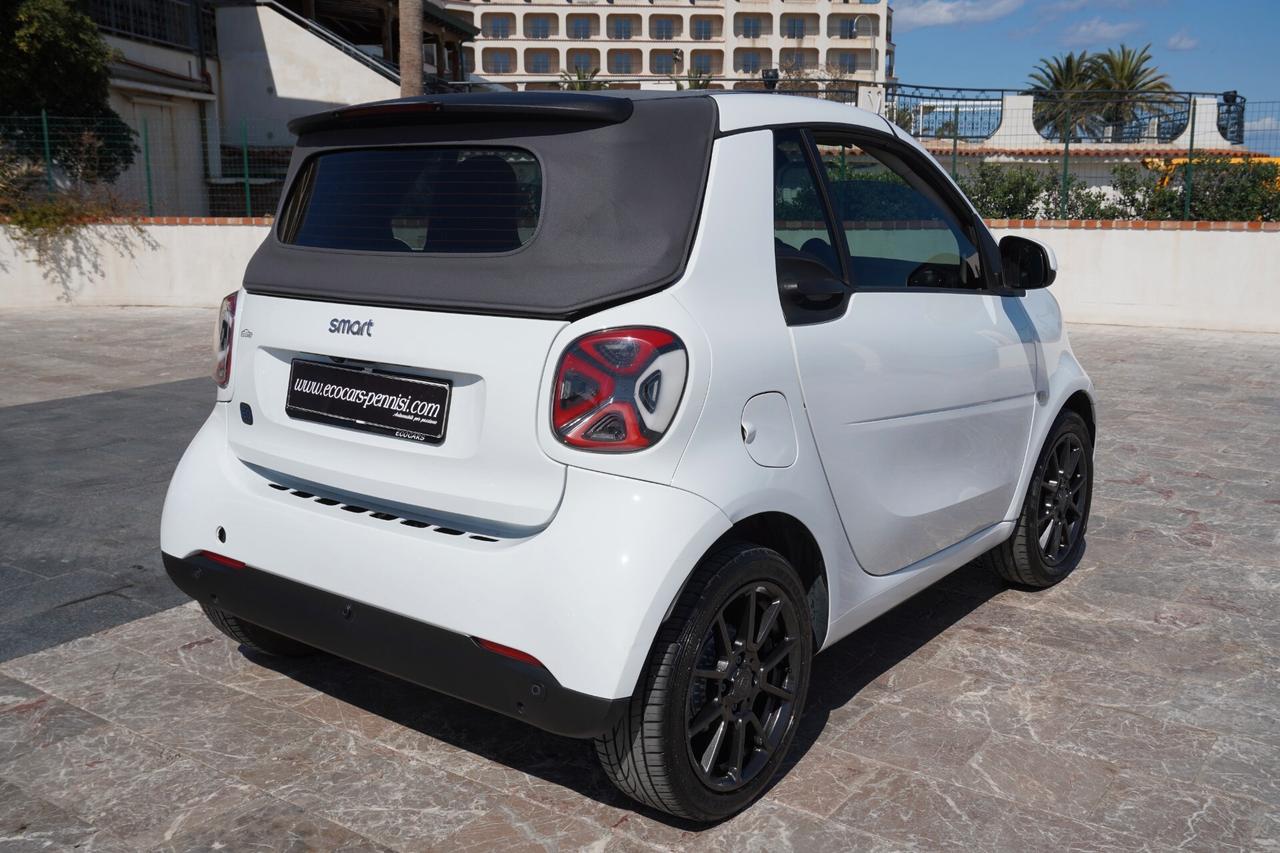Smart ForTwo EQ cabrio Passion BRABUS 2021