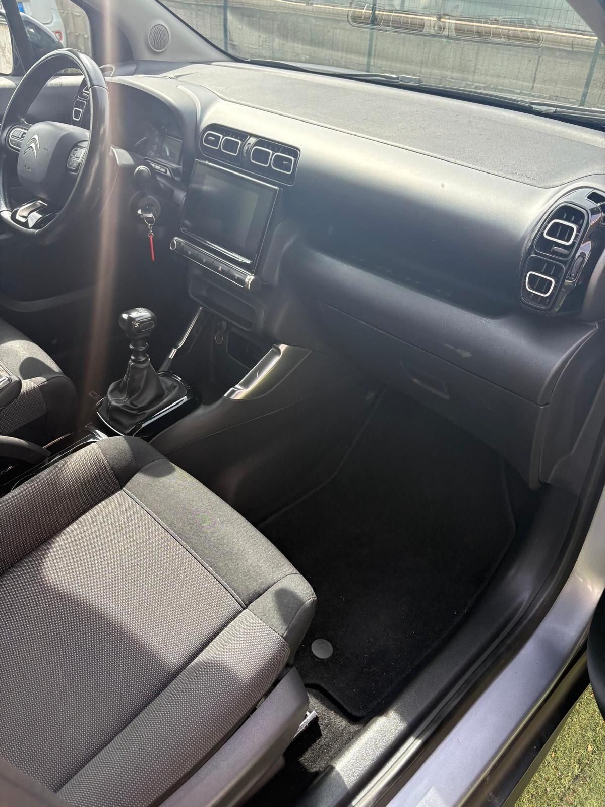 Citroen C3 Aircross BlueHDi 110 S&S Shine autocarro 5 posti