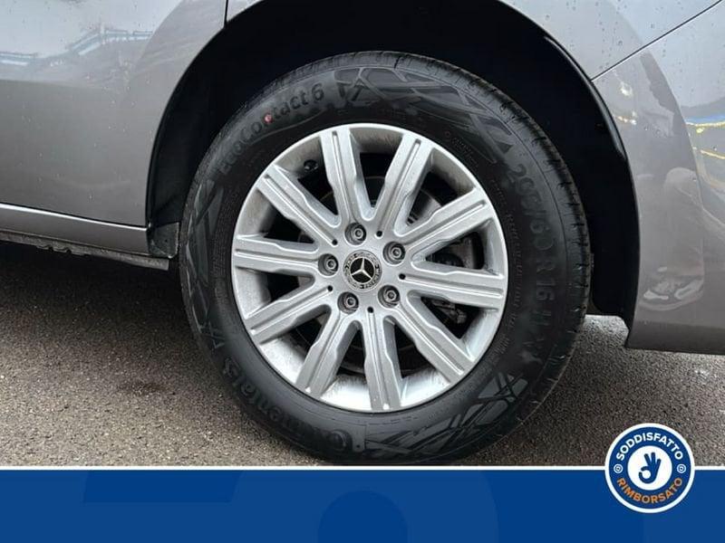 Mercedes-Benz Classe T 180 d AT