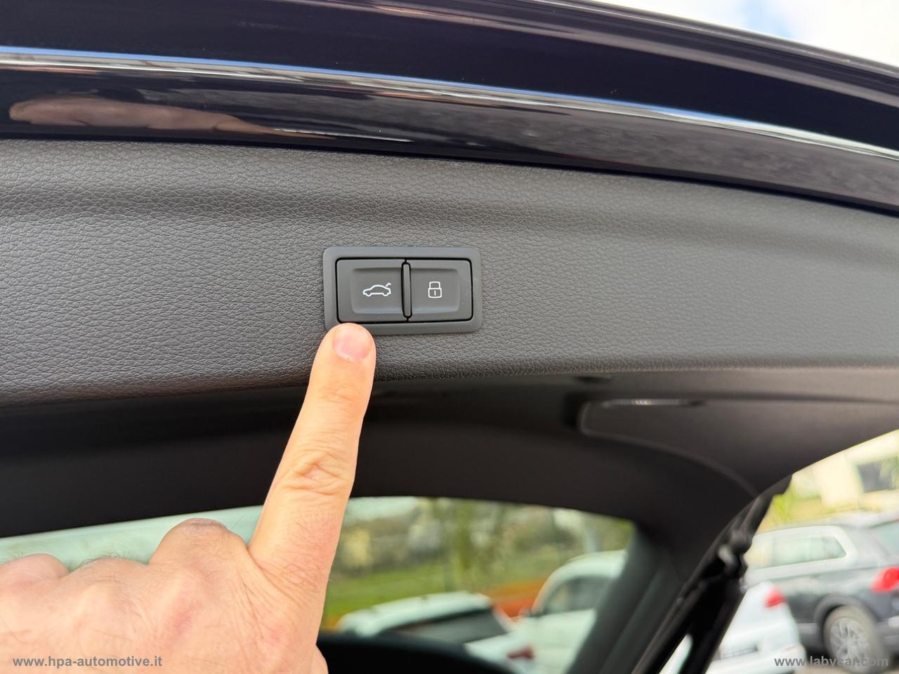 AUDI Q3 2.0TDI S-line FULL LED PELLE NAVI 360 B E O RETROCAMERA MATRIX