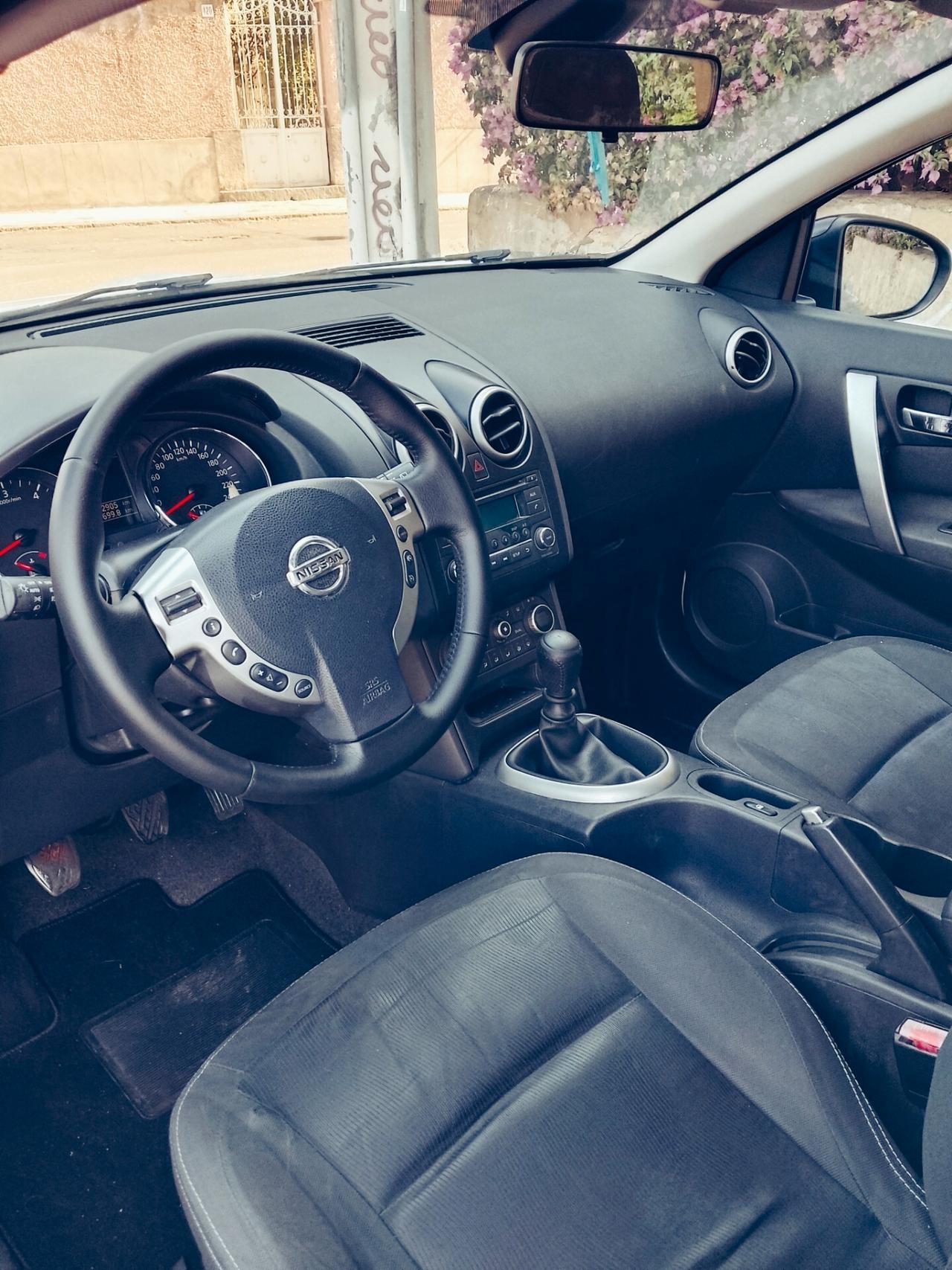Nissan Qashqai 1.5 dCi DPF Tekna