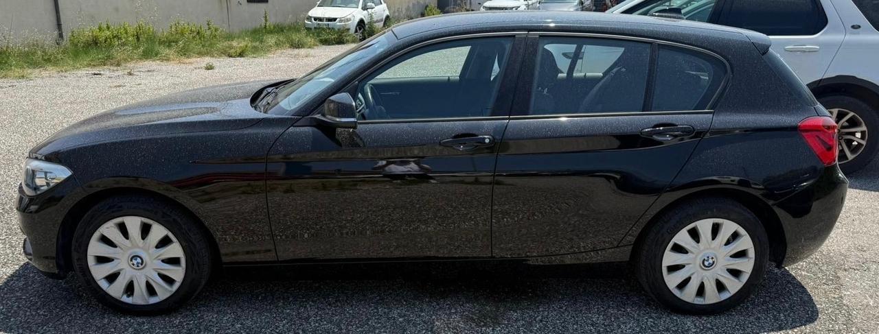 Bmw 118 118i 5p. Urban