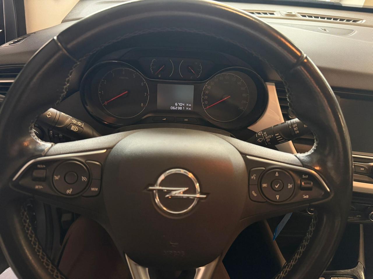 Opel Crossland 1.2 12V Start&Stop Design & Tech