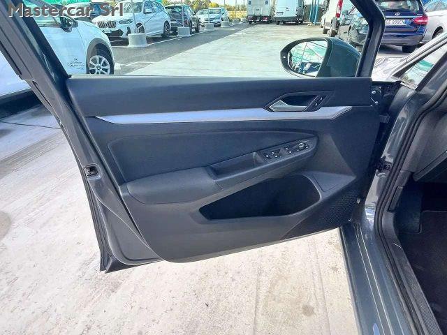 VOLKSWAGEN Golf Life 2.0 TDI 116cv SCR 7-speed DSG - GG667DH