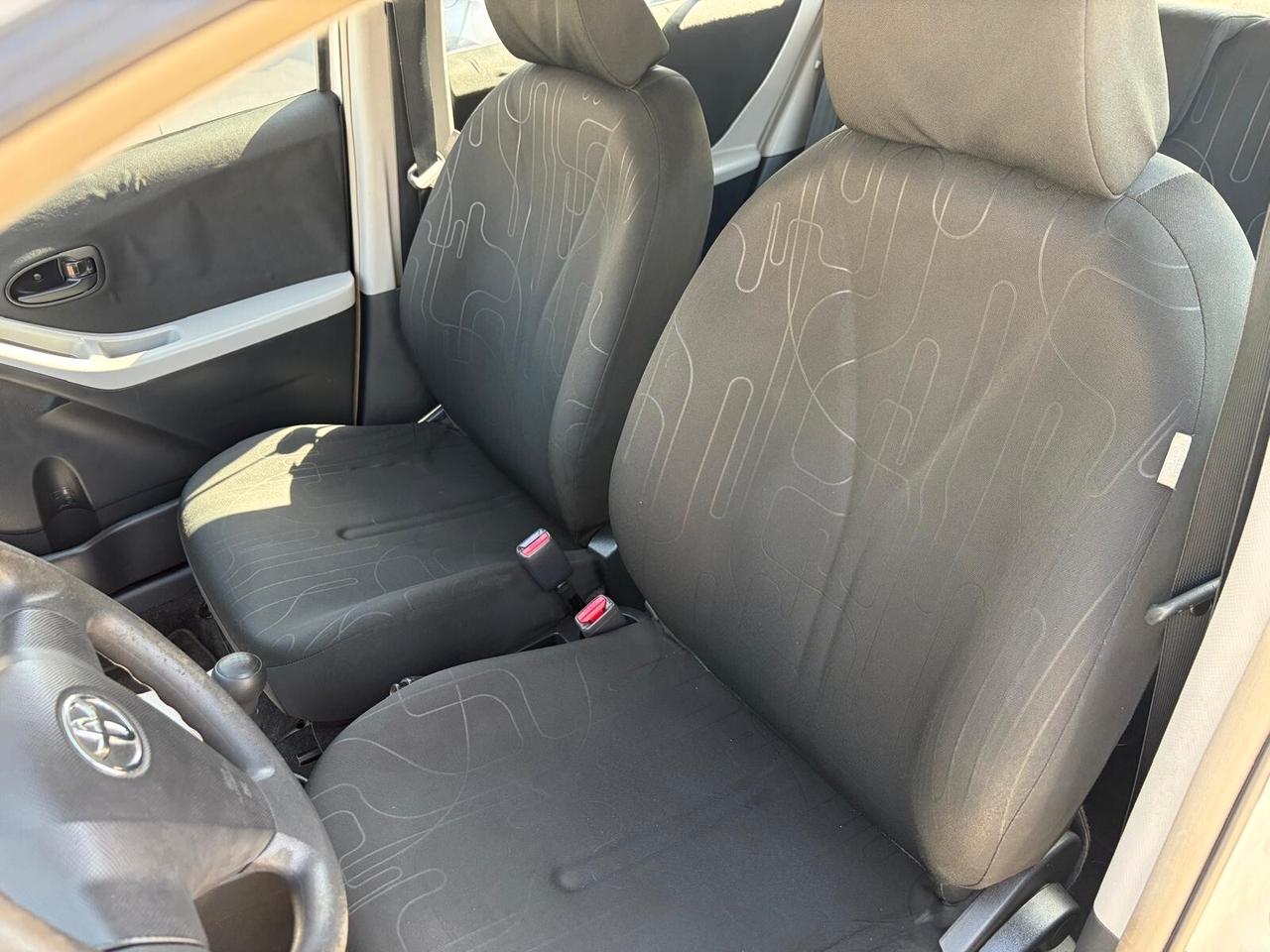 Toyota Yaris 1.0 COMPRESO PASSAGGIO&GARANZIA