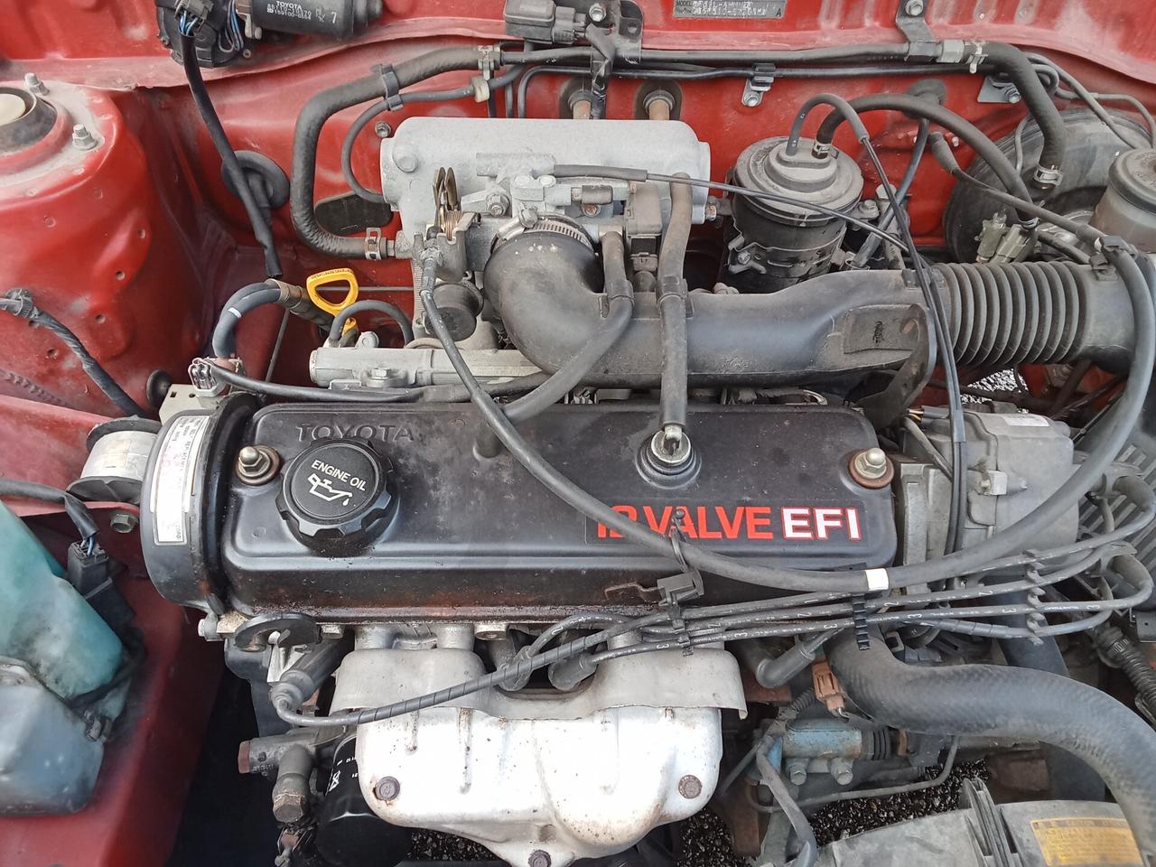 Toyota Carina E 1.6 16V cat Liftback XLi