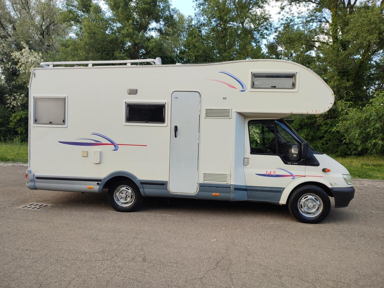 FORD TRANSIT CAMPER 6POSTI LETTO CHALLENGER 135T350