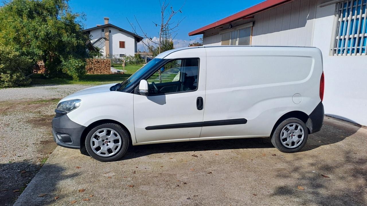 Fiat DOBLO' MAXI 1.6 TDI 105 HP