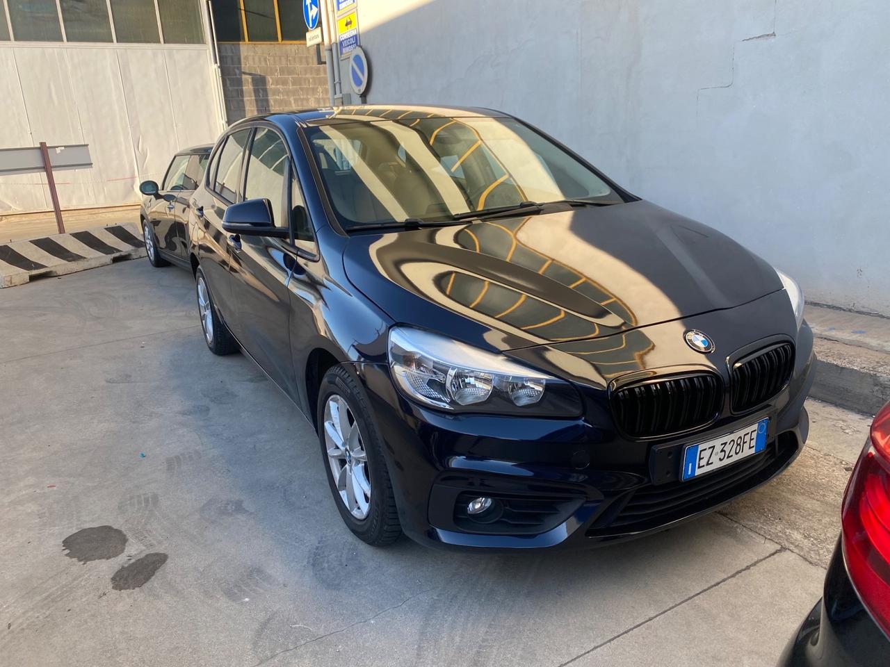 Bmw 218 218d berlina Advantage luxury