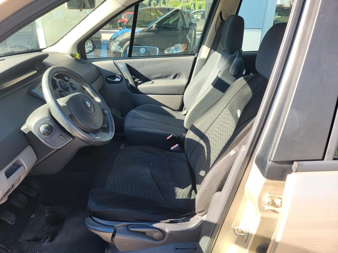 Renault Scenic Scénic 1.6 16V GPL