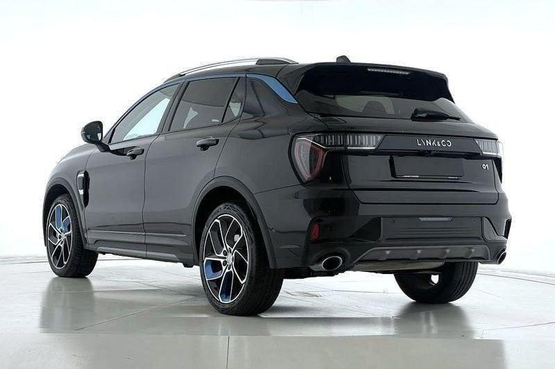 Lynk & Co 01 PHEV